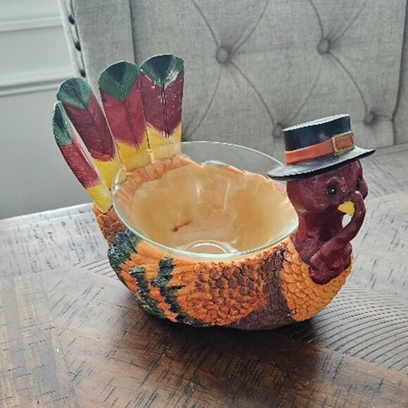 Resin Turkey Cheese Ball Holder With 4 Spreading Knives Feathers - Picture 1 of 3
